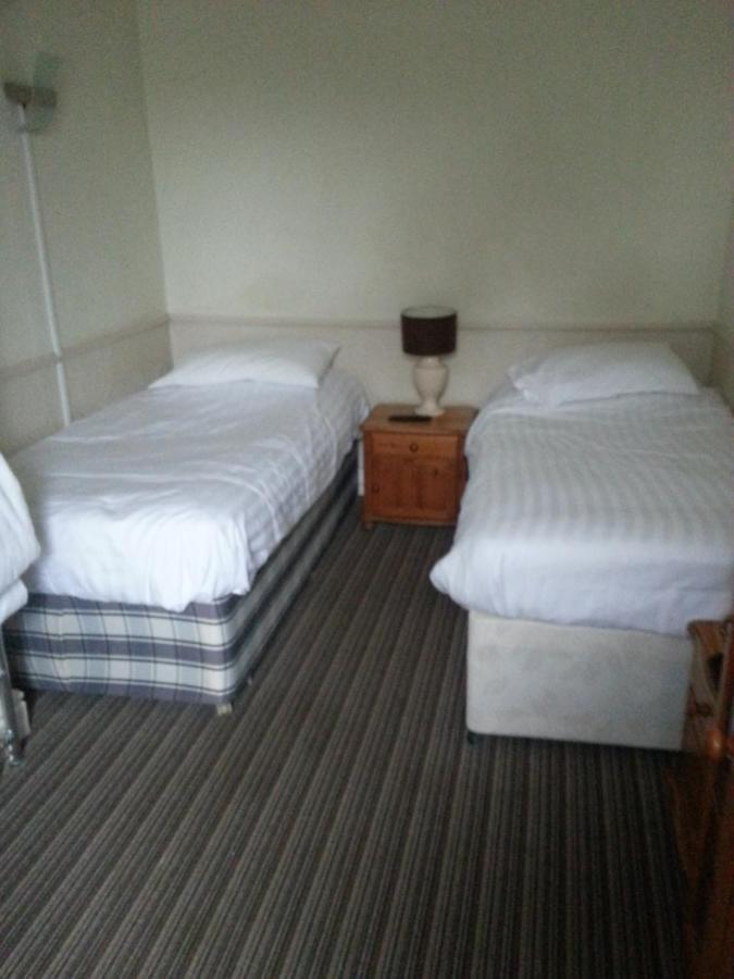 The Midland Hotel Hemel Hempstead Bagian luar foto